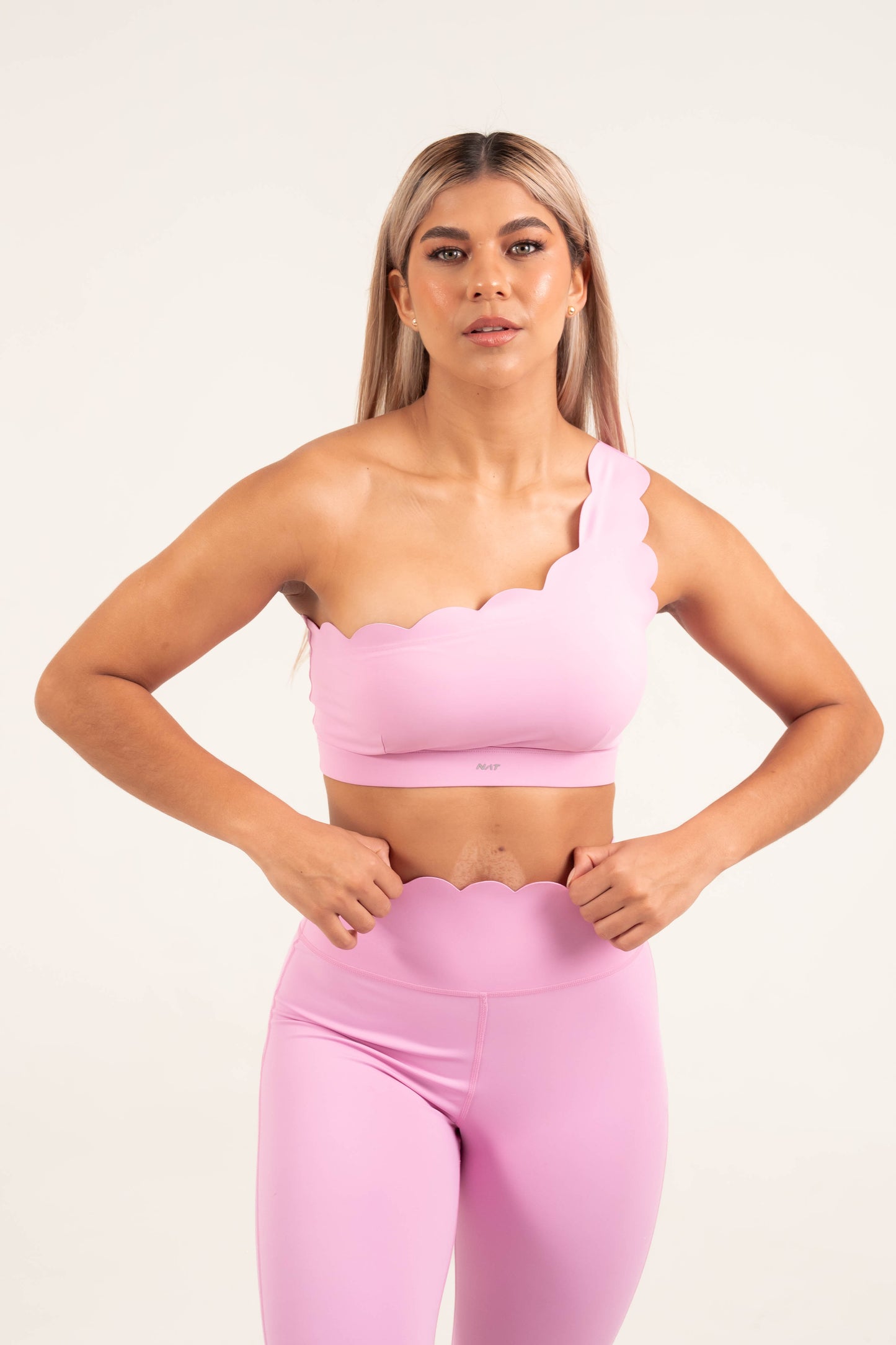 SET ESENCIA