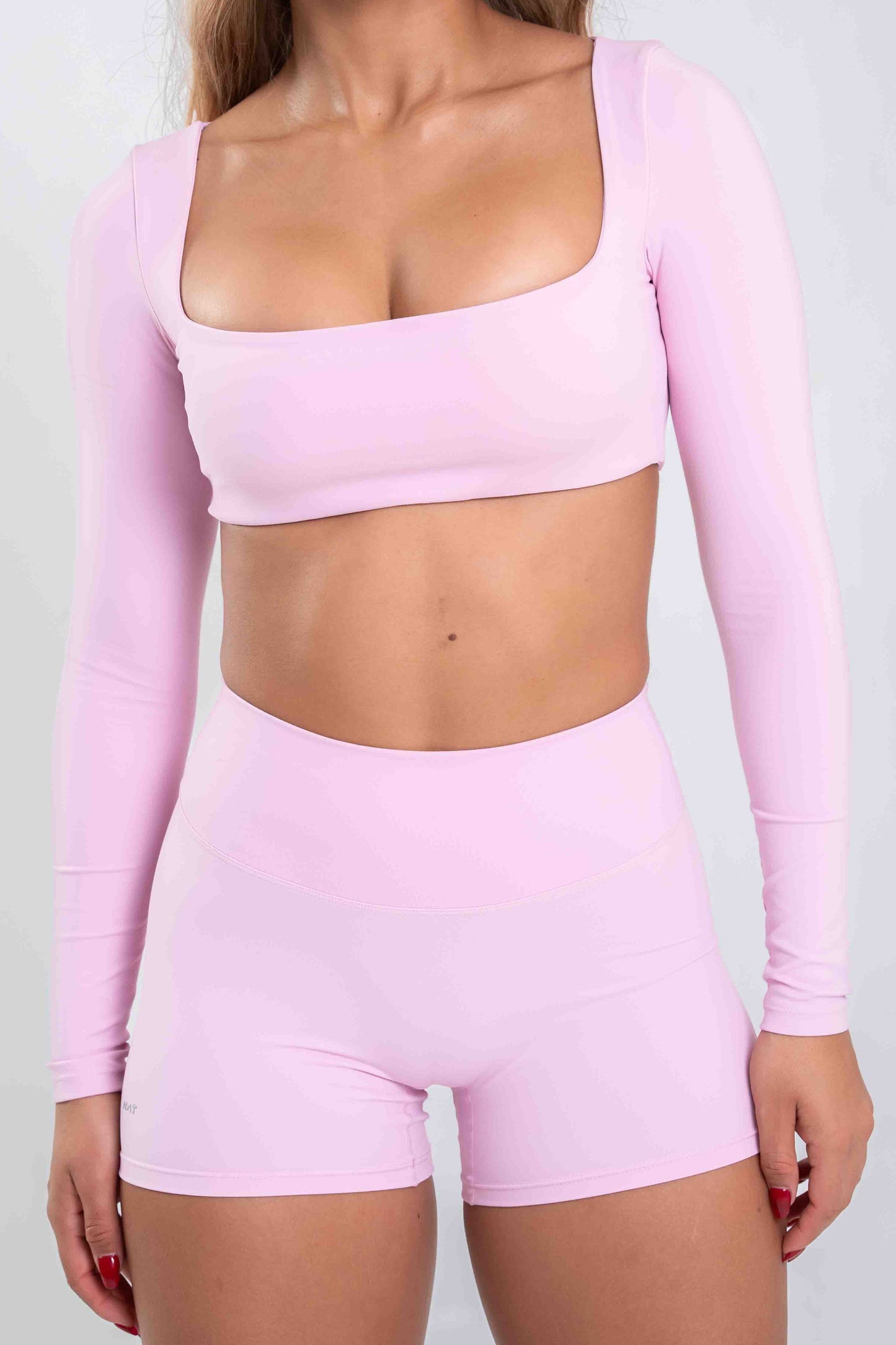 SHORT MOVA
